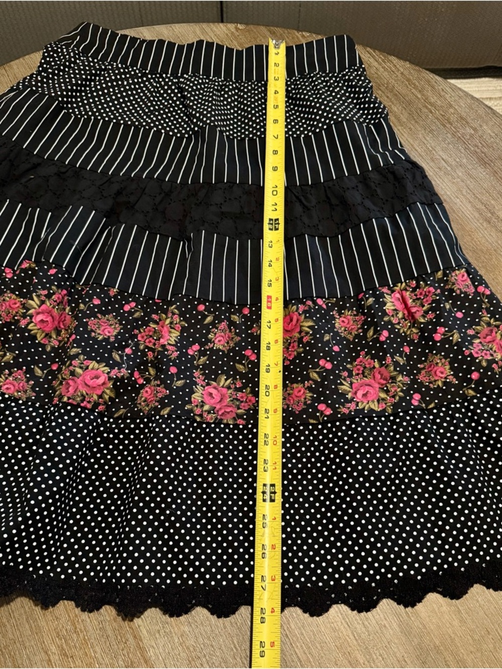 Vintage Candie's Black Tiered A-Line Skirt with Pink Floral & Dots - Picture 4 of 5